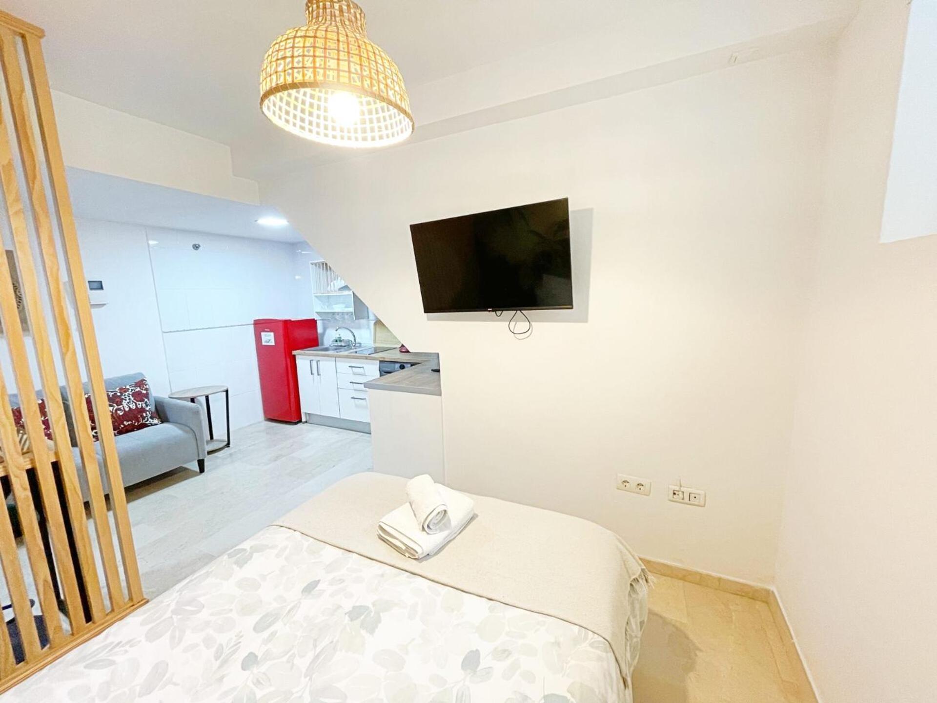 New Tropic Malaka Home Малага Екстериор снимка